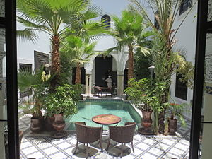 salon jardin blanc
